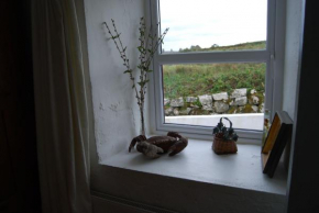 Roundstone 134 Seans Cottage Inishnee